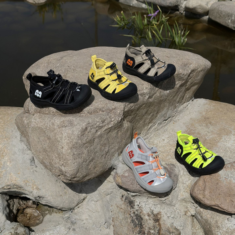 Sandale sportive pentru copii, unisex, cu degetul închis, închidere Velcro, talpă din cauciuc, partea superioară respirabilă din Lycra și fibre sintetice