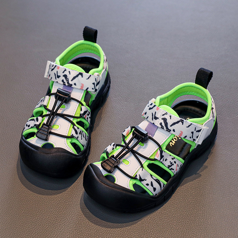 Dječje sportske sandale – unisex, gornji dio od sintetičke kože, TPR đon, zatvaranje Velcro.