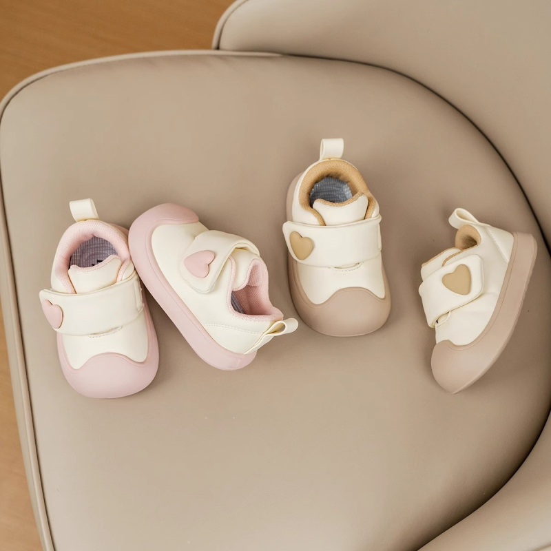 Cipele za bebe s mekom potplatom – unisex, gornji dio od mikrovlaknastog kože, Velcro kopča, prozračne, protuklizne