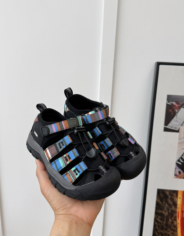 ASMMini universālās bērnu sporta sandales ar pirkstu aizsardzību un neslīdējošu zolu, ar Velcro aizdari