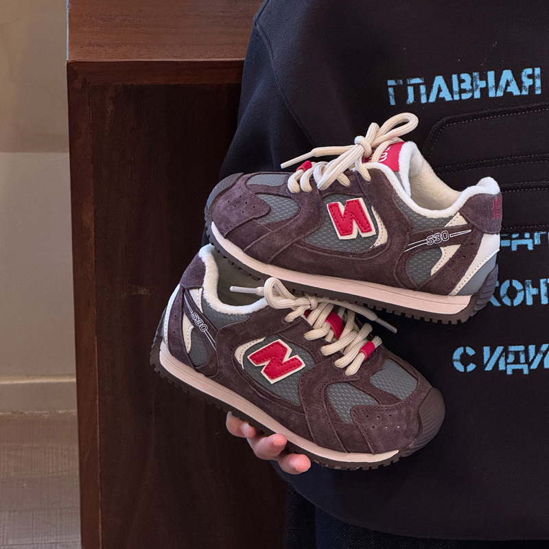 Unisex dječje tenisice od prave kože, toplina flis unutrašnjost, protuklizna gumena potplata, zatvaranje na Velcro, lagane sportske tenisice za zimu, proljeće i jesen