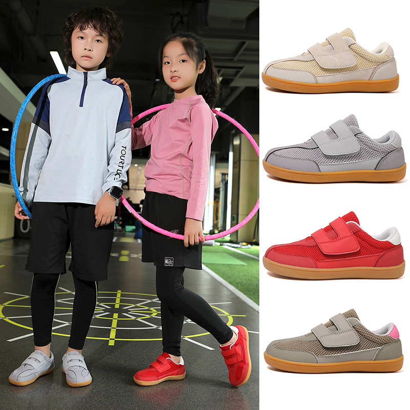 Dječje Flyknit tenisice za unutarnje treninge i stazu – 4E široke, prozračne, lagane, Velcro, gumeni đon