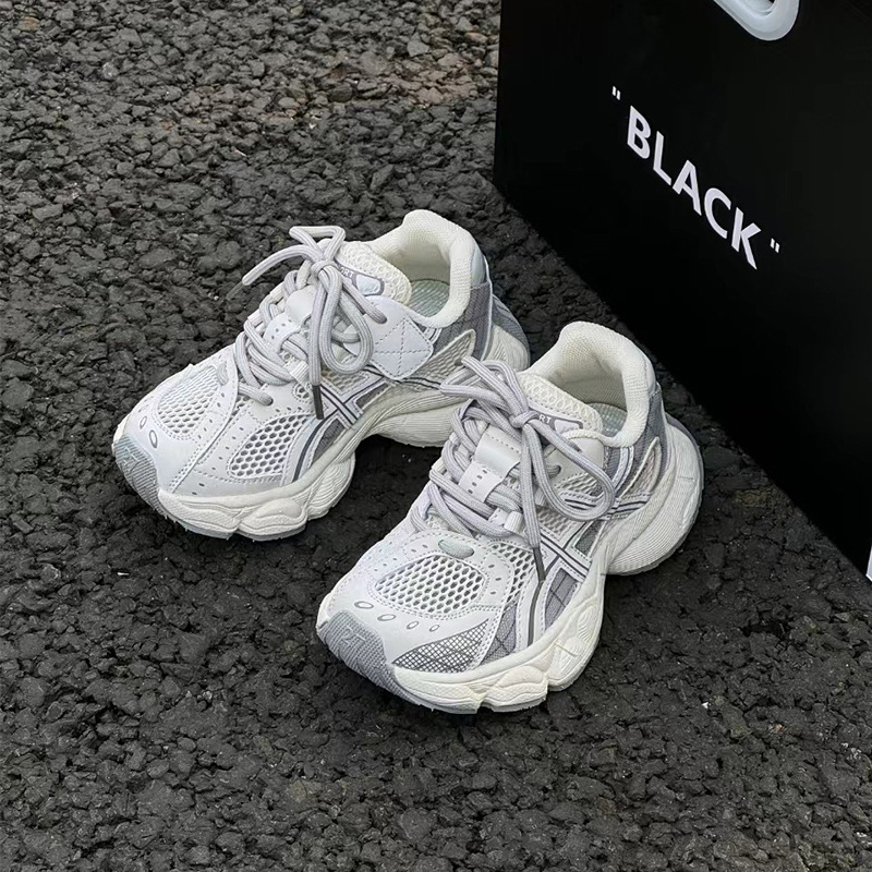 Dječje tenisice u stilu dad shoes s gornjim dijelom od mrežice, 2026 proljeće–ljeto, prozračne unisex sportske patike za djevojčice i dječake, retro dizajn