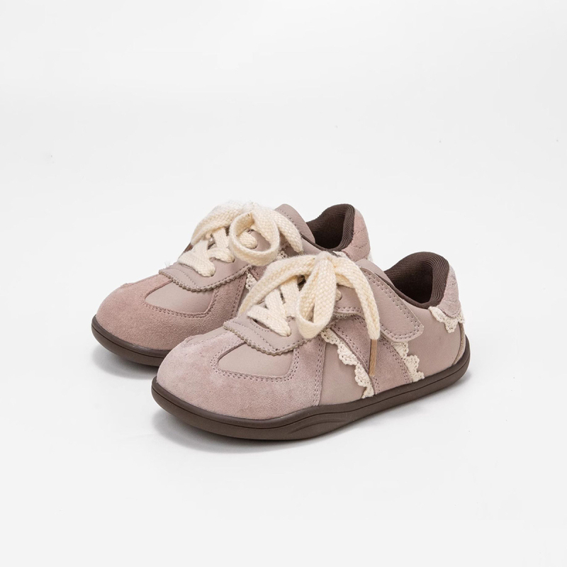 Lányoknak készült edzőcipő PU felsőrésszel, csúszásmentes, kopásálló talppal, Velcro-zárás, 2025 tavasz, 1–12 éves korig