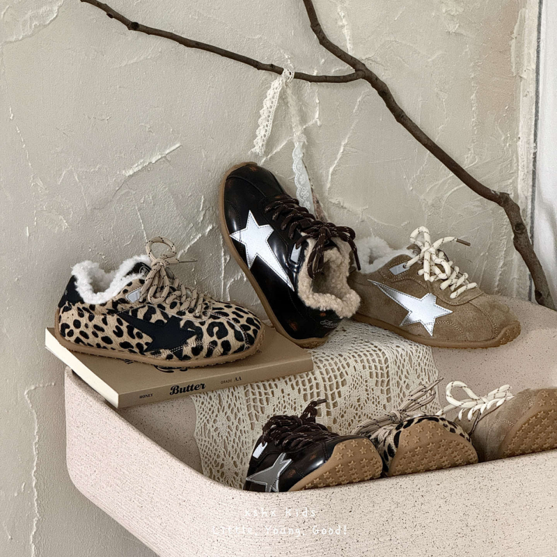 Dječje cipele u stilu Dad Shoes — unisex, ručno izrađene, Velcro zatvarač, debela gumena potplat, jesen-zima (Gornji dio: koža split od svinja; leopard uzorak umjetna kosa; mikrovlakna koža)