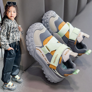 Pantofi pentru copii în stil dad shoes, cu partea superioară din plasă respirabilă, închidere Velcro, ușori, anti-derapare și talpă din compozit durabilă