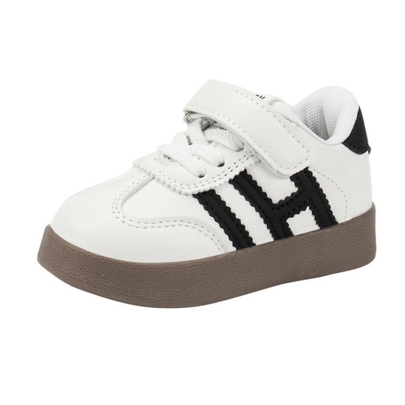 Dječje tenisice za trening s Ultrafilm kožom, prugast uzorak, protuklizna gumena potplat, za dob 4–16 godina