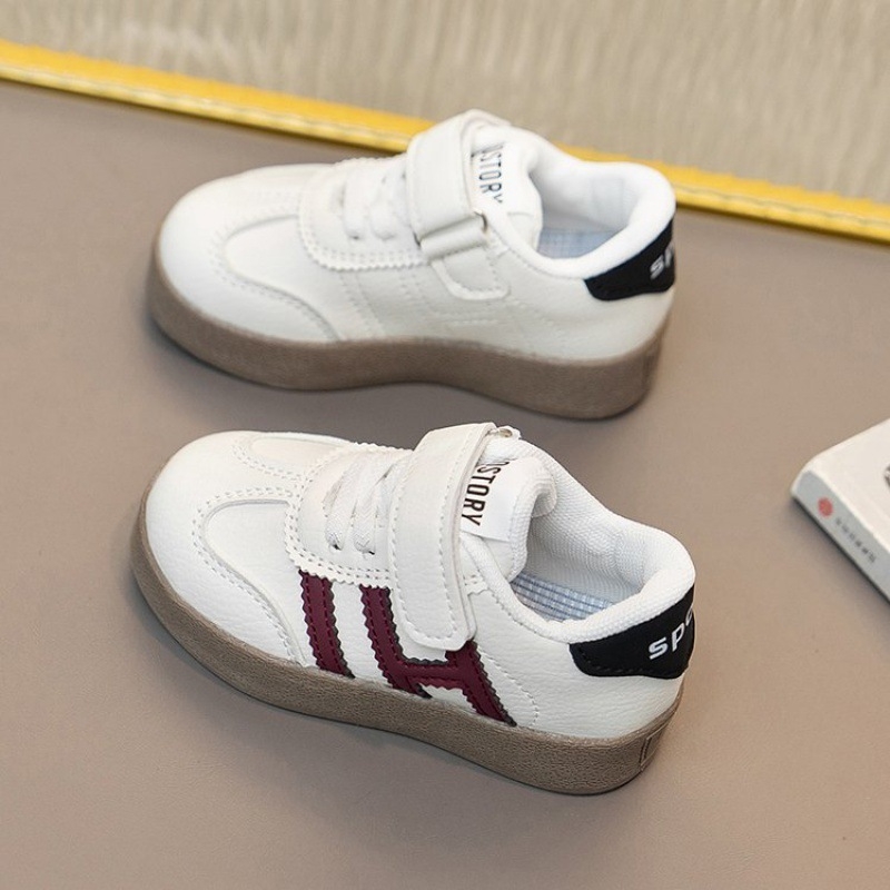 Dječje tenisice za trening s Ultrafilm kožom, prugast uzorak, protuklizna gumena potplat, za dob 4–16 godina