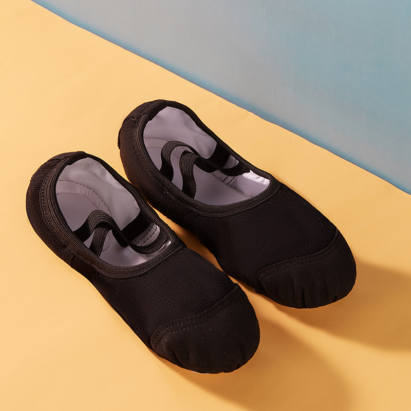 Dječje plesne cipele, gornji dio od platna, potplat od teleće kože, prozračne i lagane, za balet