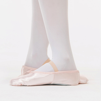 Baletanke za djevojčice – svilenkasti gornji dio, potplat od dvostruko složene kože krave, prozračne, lagane, za balet i kineski ples