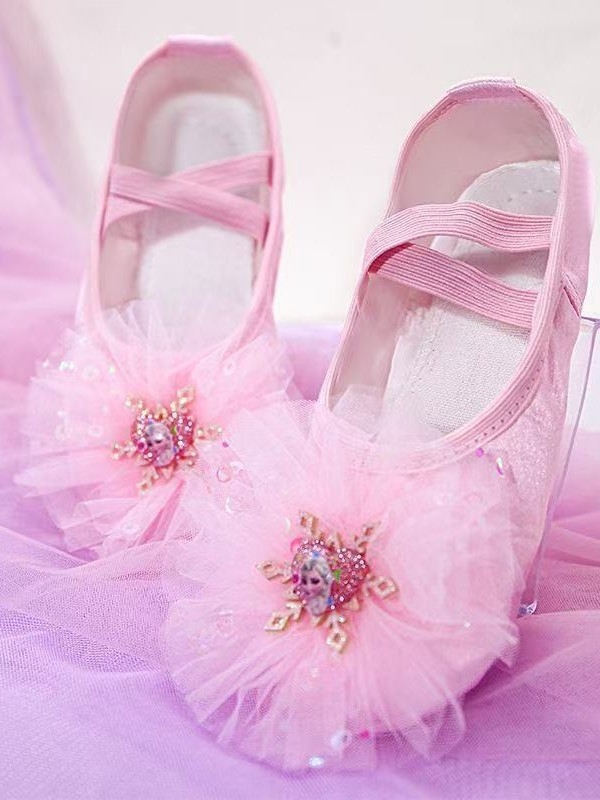 Dječje baletanke s debelim potplatom PU, gornji dio sintetička koža i najlon s kožom, prozračne, lagane, otporne na habanje, apsorpcija udaraca, s motivom mačjih šapa