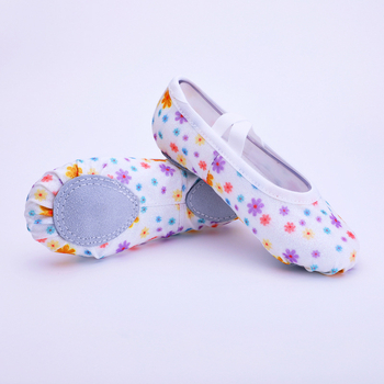 Női tánc cipő — könnyű, bőr talpú, puha talp