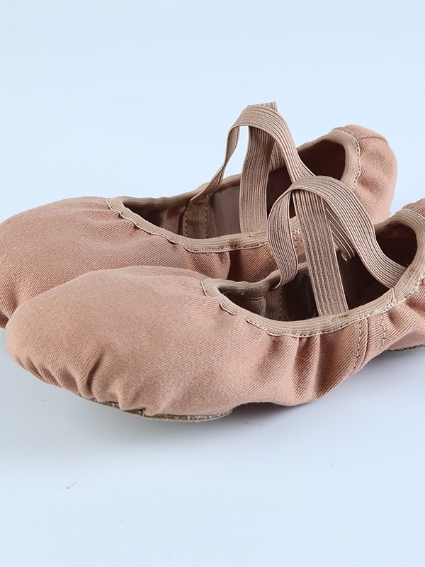 Gyerekeknek való vászon balettcipő puha talppal, macska tappancs mintával, lányoknak