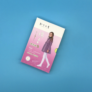 Colanți de balet pentru copii – respirabili, absorb transpirația, anti-scurtare? anti miros; fibră principală: viscoză 75% cu căptușeală din bumbac combed; grosime medie; pentru fete