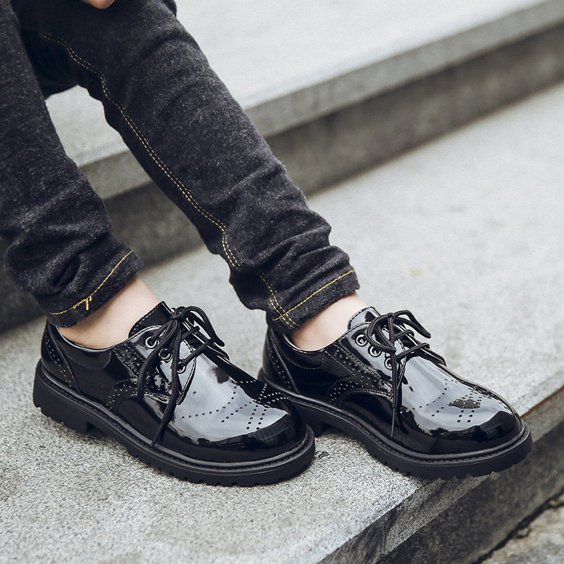 Dječje kožne cipele za dječake, korejskog stila, niski gornji dio, PU gornji dio, plastična potplat, brogue gravirani detalji, prozračnost, vodootporne, protuklizne