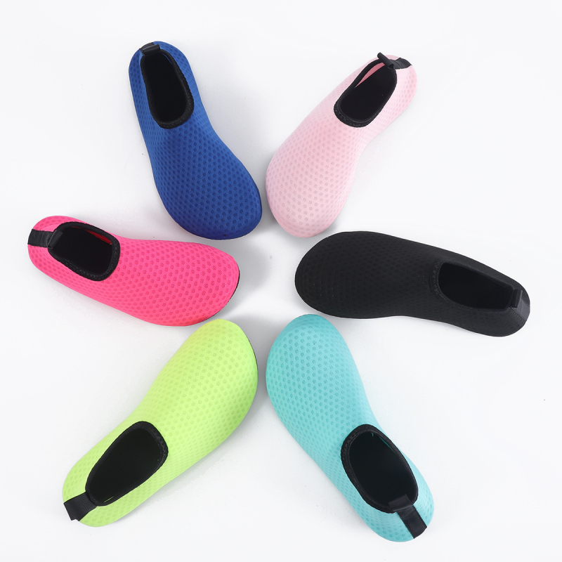 Yoga tenisice za odrasle i djecu: elastično zatvaranje trakom, protuklizna gumena potplata, gornji dio od Lycra, nizak profil za hodanje u vodi