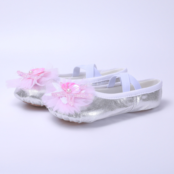 Gyermekeknek szóló tánccipő puha talppal, edzésre és balettre, modell 8125