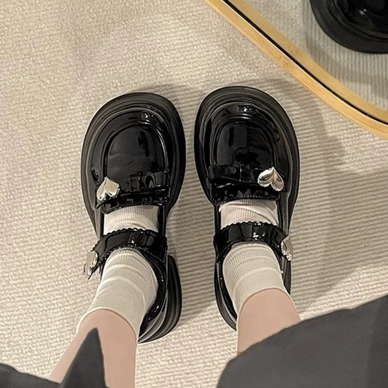 Mergaitei skirti plokšti batai iš sintetinės odos, Korejos stiliaus, Velcro užsegimas, PU vidus ir PU įdėklas