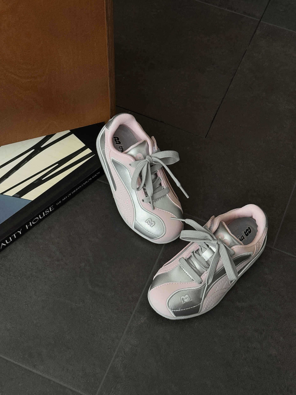 Unisex dječje tenisice za trčanje s Velcro kopčom, gornji dio od kože i velura, gumena potplata, prozračnost i ublažavanje udaraca