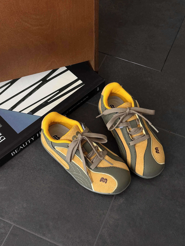 Unisex dječje tenisice za trčanje s Velcro kopčom, gornji dio od kože i velura, gumena potplata, prozračnost i ublažavanje udaraca