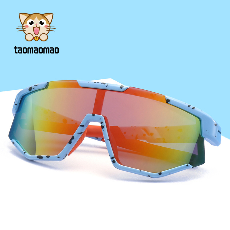 Detské slnečné okuliare s silikónovým rámom, polarizované TAC šošovky, UV400 ochrana, plný rám (Polarizované TAC šošovky; Silikónový rám; UV400 ochrana; Plný rám)