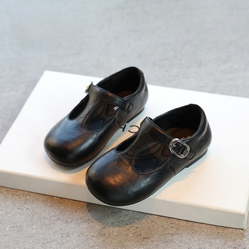 Kandi cat dievčenské topánky — zapínanie na Velcro, nízky vršok, vrchný materiál: Super fiber, PU stielka, gumová podrážka