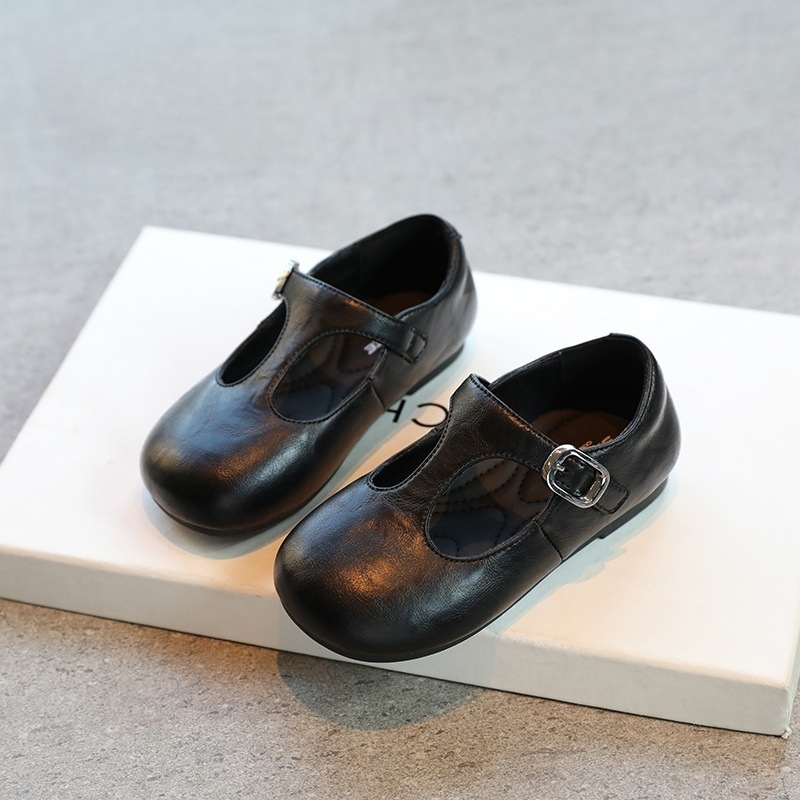 Kandi cat dievčenské topánky — zapínanie na Velcro, nízky vršok, vrchný materiál: Super fiber, PU stielka, gumová podrážka