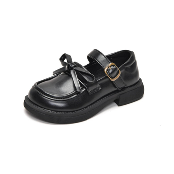 Dievčenské topánky s nízkym vrchným dielom, zapínanie na Velcro, vrchný materiál: Super Fiber, podrážka: guma, protišmykové a odolné voči opotrebeniu