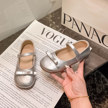 Dievčenské baleríny v štýle princeznej, vrchný diel z mikrovlákna, nízky členok, podrážka z kompozitu, odolné voči opotrebeniu