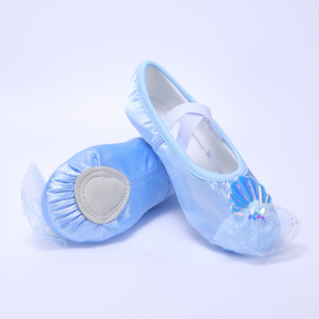 Detské saténové baletky s mäkkou podrážkou a vrchnou časťou z sieťoviny s mušľovým efektom – Model 8124