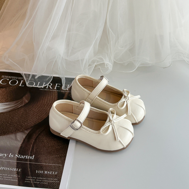 Detské topánky v štýle Birkenstock – zapínanie na suchý zips, PU vršok, PU stielka, gumová podrážka, nízky strih, leto 2025