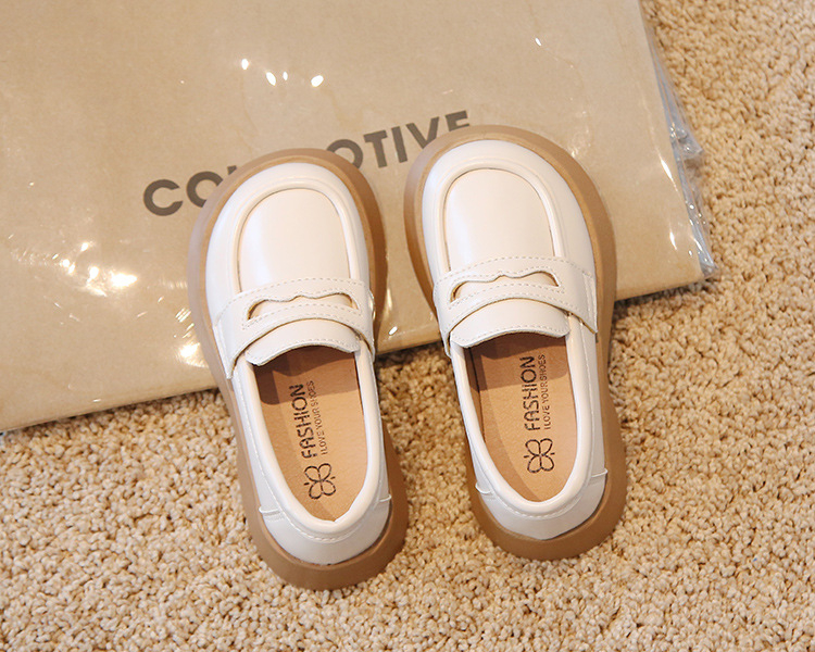 Gyerekeknek készült brit stílusú loafer cipő, PU felsőrész, puha talp, uniszex, fűzők nélkül, alacsony boka, mind a négy évszakra, 2022 ősz kiadás