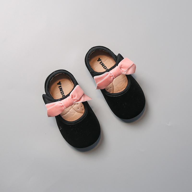 Gyerekek Mary Jane cipő velúrból, gumírozott talppal, Velcro-zár, alacsony fazonú felsőrész, légáteresztő bélés