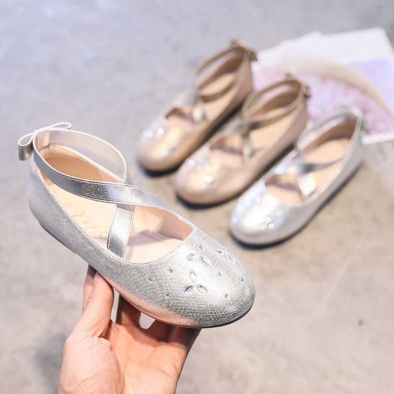 Lányos rhinestone PU bőr lapos talpú cipő gyerekeknek — minden szezonra, gumírozott talp, PU belső, PU felsőrész, 4–16 év