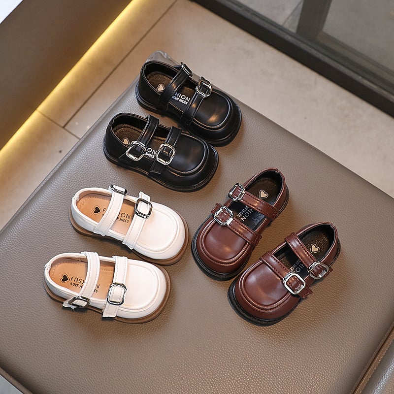 Lányoknak készült koreai stílusú cipő Velcro-záródással, felsőrész mikrofiberből, gumitalp, bőr belső rész, textil talpbetét