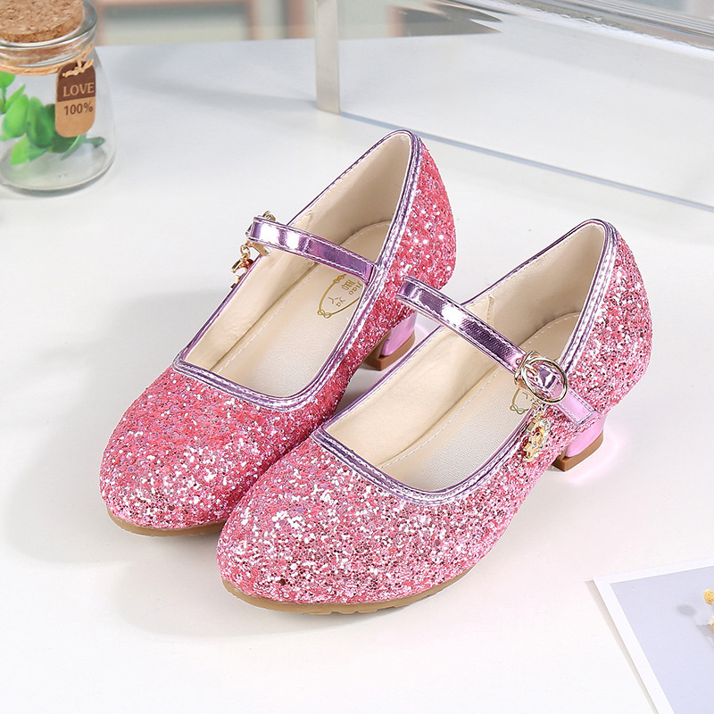 Pantofi de scenă pentru fete, cu cristale, stil prințesă - Exterior: piele sintetică; Talpă: tendoane de vită; Talpă interioară: PU; Închidere: cataramă; Stil: prințesă