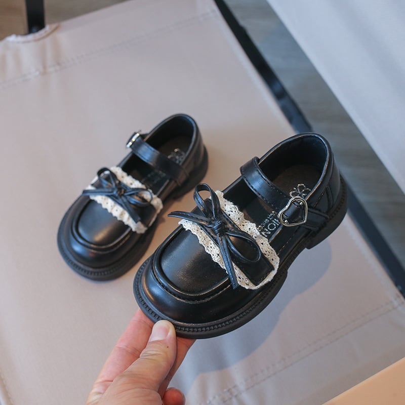 Mergaitėms princesės loaferiai - viršutinė dalis iš sintetinės odos, Velcro užsegimas, PU vidinė danga ir įdėklas, TPR padai