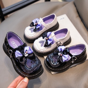 Gyerekeknek készült lánycipő, Lolita stílus, mikroszálas felsőrész, PVC talp, Velcro-zár, tavasszal és ősszel használható.