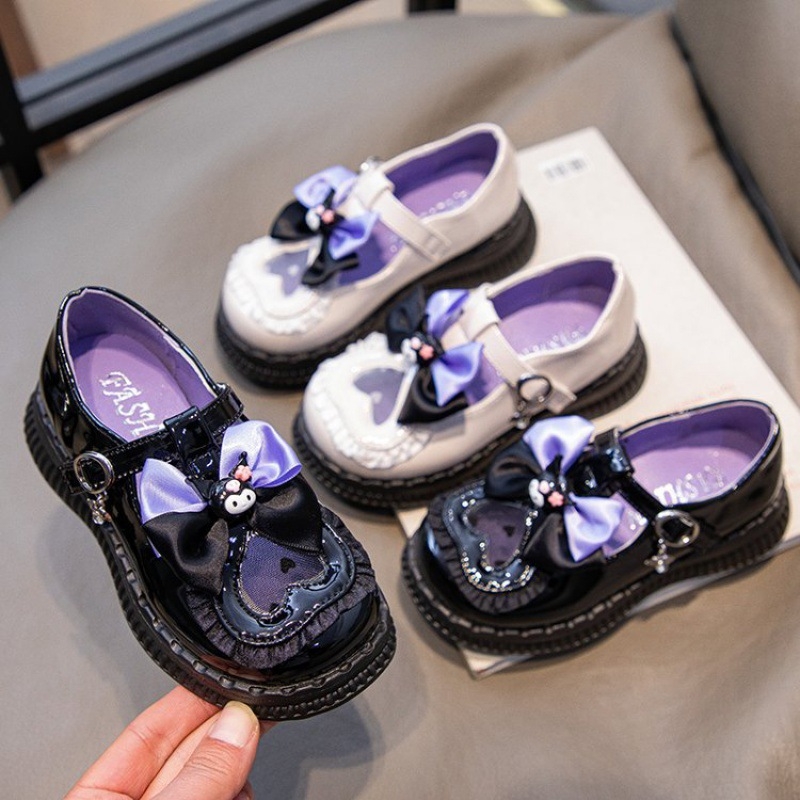 Gyerekeknek készült lánycipő, Lolita stílus, mikroszálas felsőrész, PVC talp, Velcro-zár, tavasszal és ősszel használható.