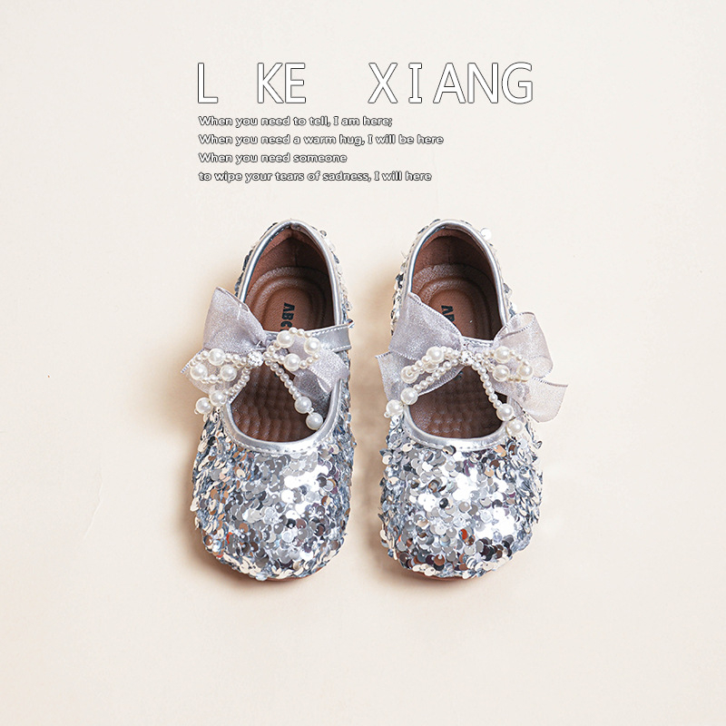 Lány Hercegnő cipő – alacsony felsőrész, Velcro-zárás, felső anyag: szuper rost, PU belső talp, talp gumi