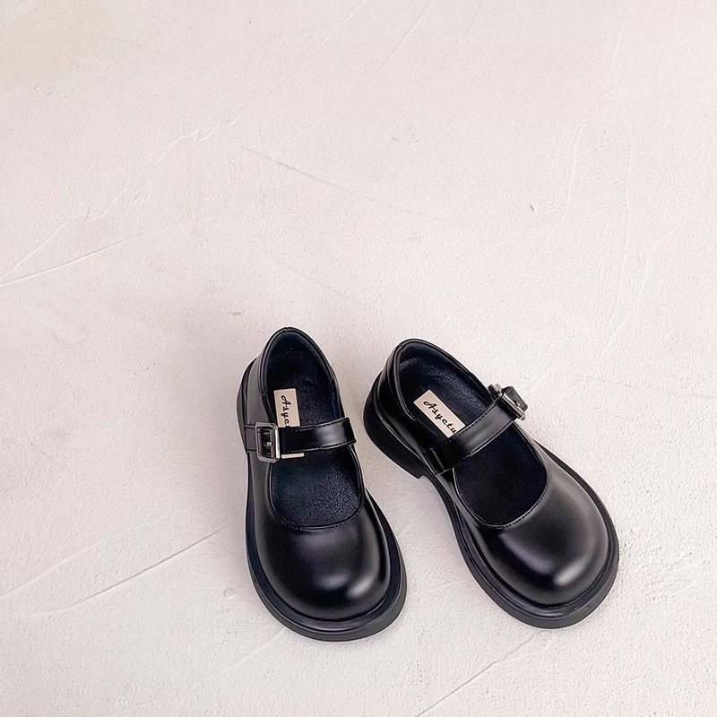 Lányoknak készült bőr Mary Jane cipő - Felső rész mikrofiber, Gumírozott talp, Bőr bélés, PU belső talp, Velcro-zár