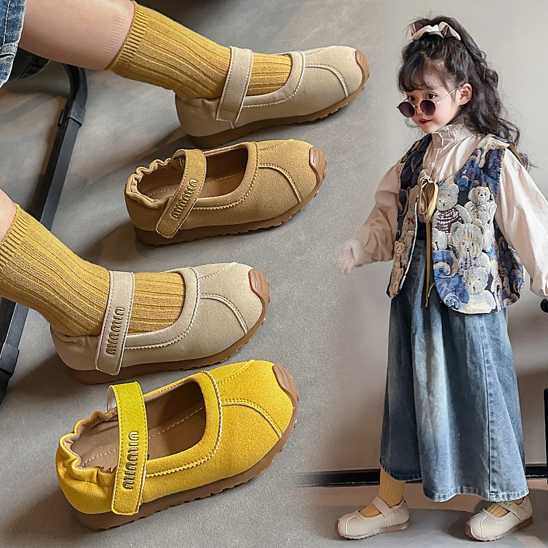 Lányoknak nubuk bőr cipő – Velcro zárás, tavasz 2025, 4–12 éveseknek