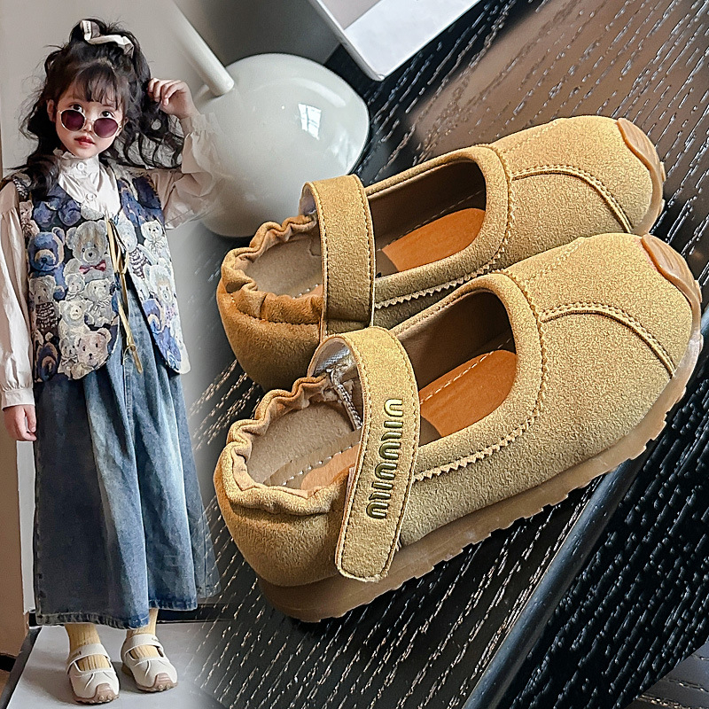 Lányoknak nubuk bőr cipő – Velcro zárás, tavasz 2025, 4–12 éveseknek