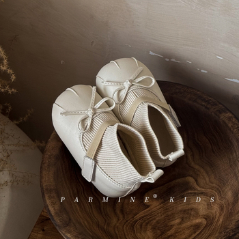 Dječje zimske čizme za djevojčice, podstavljene fleece-om za zimu, gornji dio od Super Fiber materijala, gumena potplata, zatvaranje na Velcro, za uzrast 1–6 godina