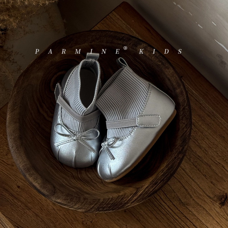 Dječje zimske čizme za djevojčice, podstavljene fleece-om za zimu, gornji dio od Super Fiber materijala, gumena potplata, zatvaranje na Velcro, za uzrast 1–6 godina