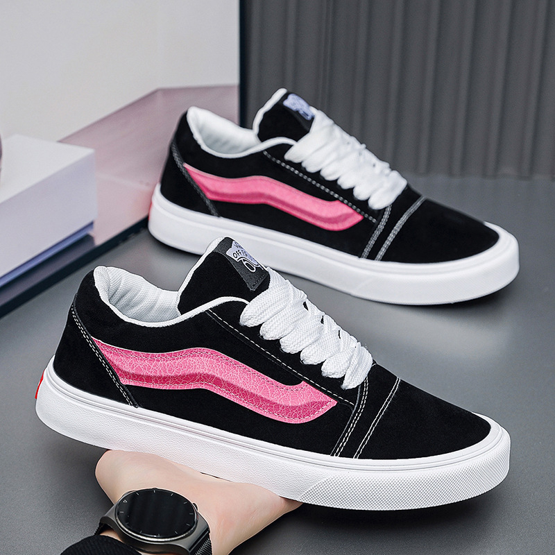 Loafers pentru bărbați – partea superioară din velur, căptușeală respirabilă, talpă din cauciuc, închidere cu șireturi, talpă joasă (Velur upper; Breathable lining; Rubber sole; Lace-up; Low-top)