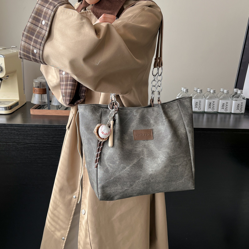 Guiling PU Tote torba, najlonska unutrašnjost, zatvarač, unutarnji džep za mobitel, unutarnja pregrada