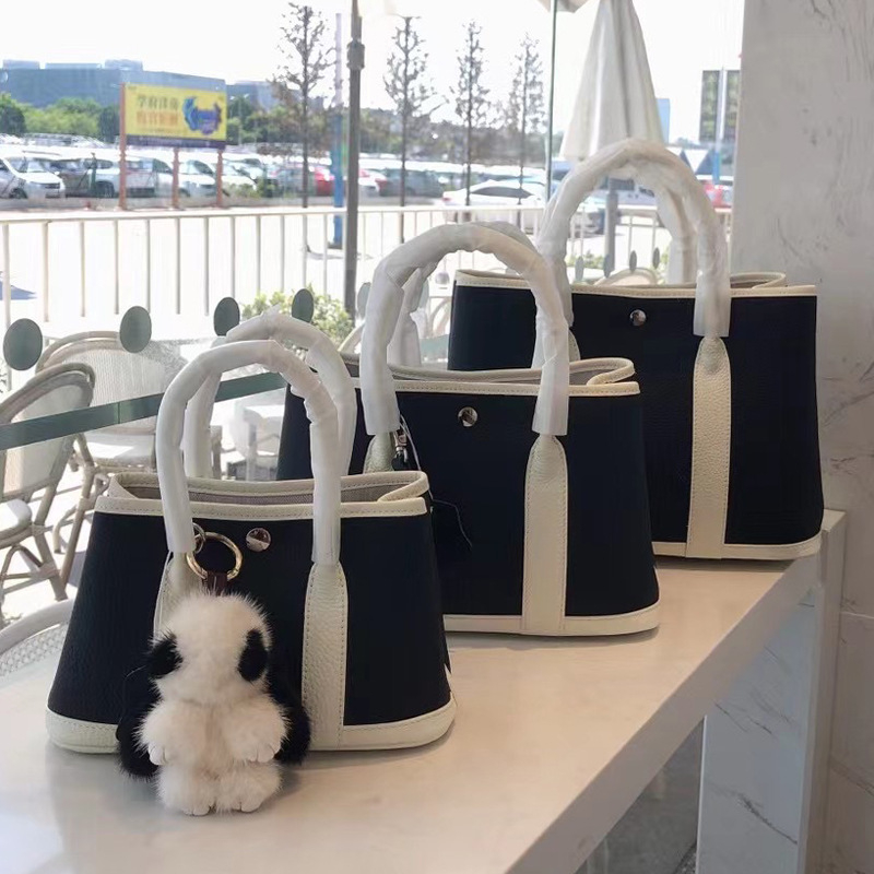 Nova torbica od prave kože, stil bucket tote, s velikim kapacitetom i širokom naramenicom