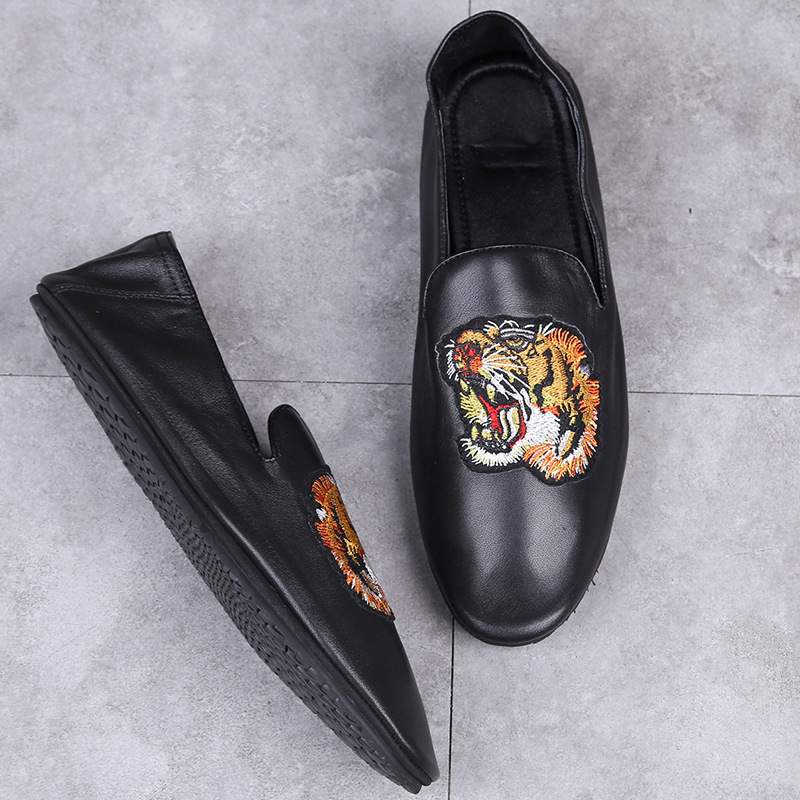 Muške mokasine od prave kože, bez vezica, prozračne, gumeni potplat, zaobljeni vrh