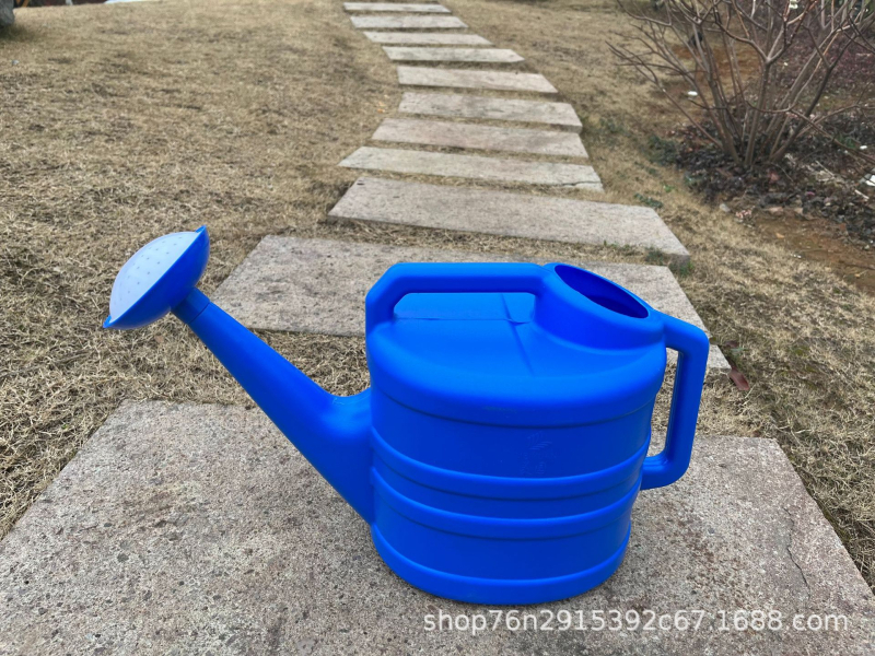 Öntöző kanna, műanyag, 5–14 L, háztartási és kerti használatra